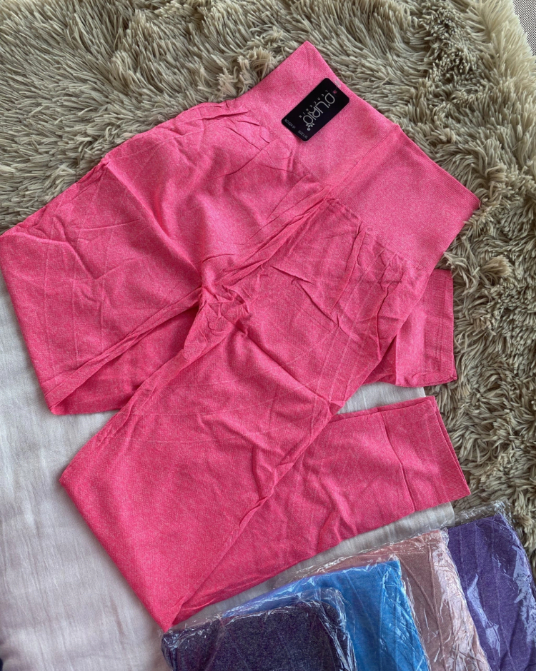 Calza larga seamless sin friza